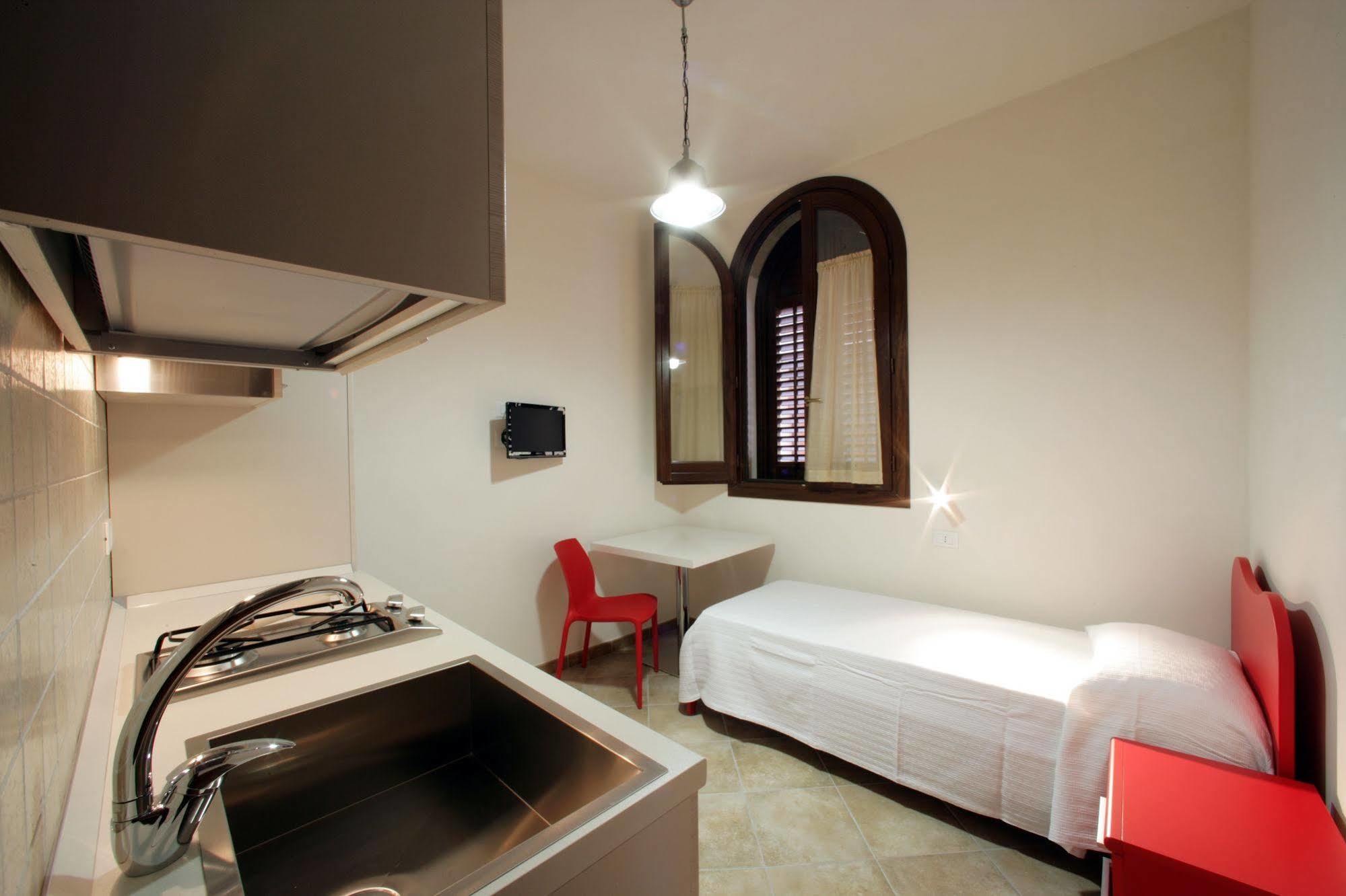 Mansarda Con Terrazzo Apartment ตราปานี ภายนอก รูปภาพ
