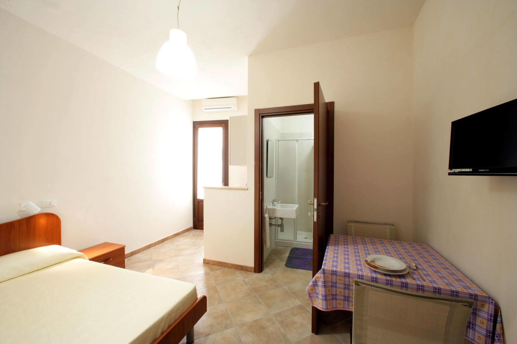 Mansarda Con Terrazzo Apartment ตราปานี ภายนอก รูปภาพ