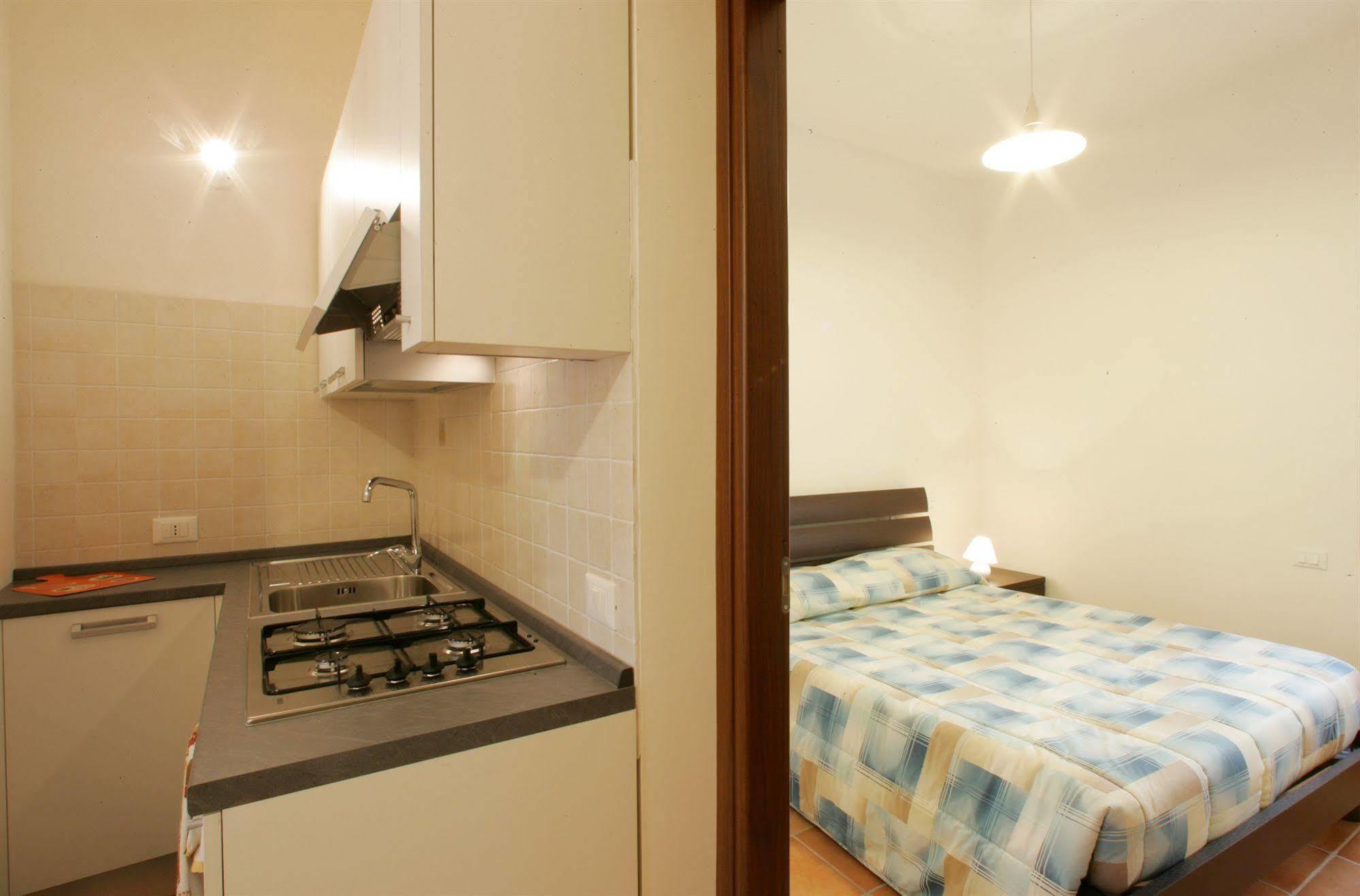 Mansarda Con Terrazzo Apartment ตราปานี ภายนอก รูปภาพ